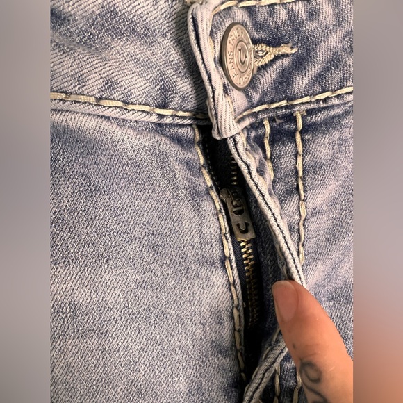 True Religion Jeans - Picture 5 of 10